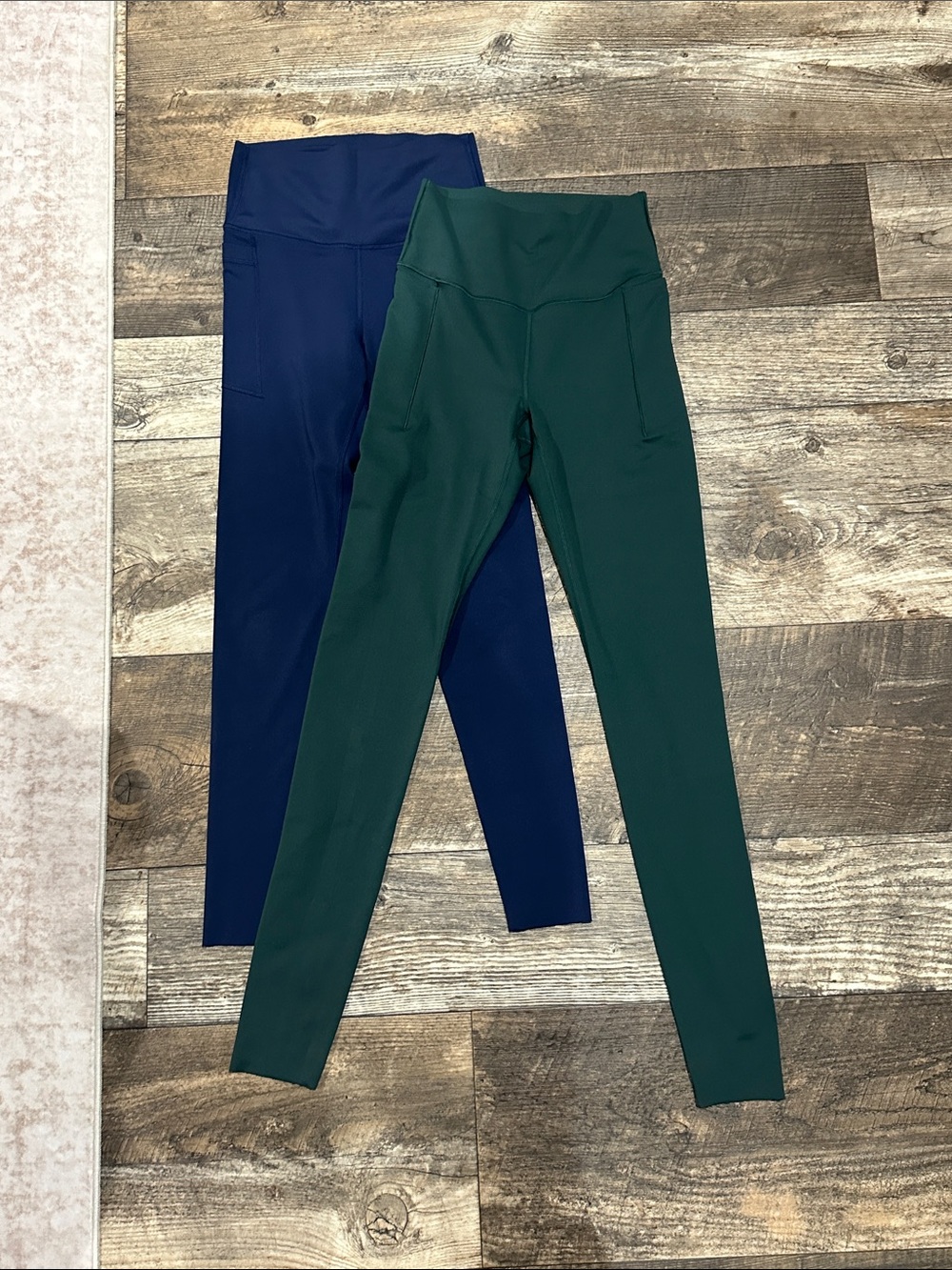 VS PINK Relay Pocket Leggings - Set of 2